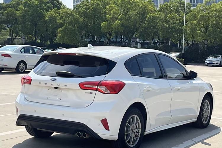 Used Ford Focus 2021 Hatchback EcoBoost 180 Automatic Titanium Edition