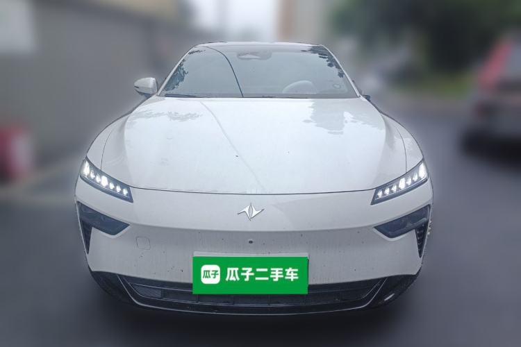 Used Dongfeng eπ eπ007 2024 Range-Extended 200 RuYi Edition
