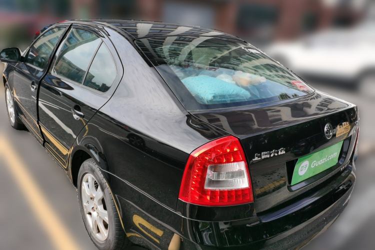 Used Skoda Octavia 2014 1.6L Automatic Yijie Edition Rear Left 45 Deg