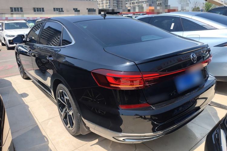 Used Volkswagen Passat 2024 380TSI Starry Dragon Edition Exterior 2