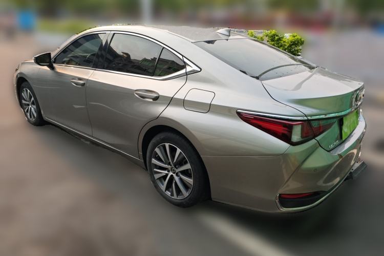 Used Lexus ES 2020 200 Excellence Edition