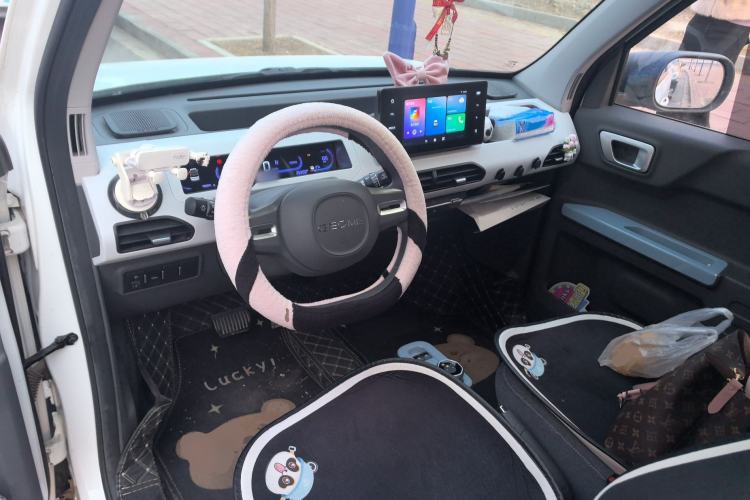 Used Geely Galaxy Panda 2023 Panda Mini 120km Super Cute Bear
