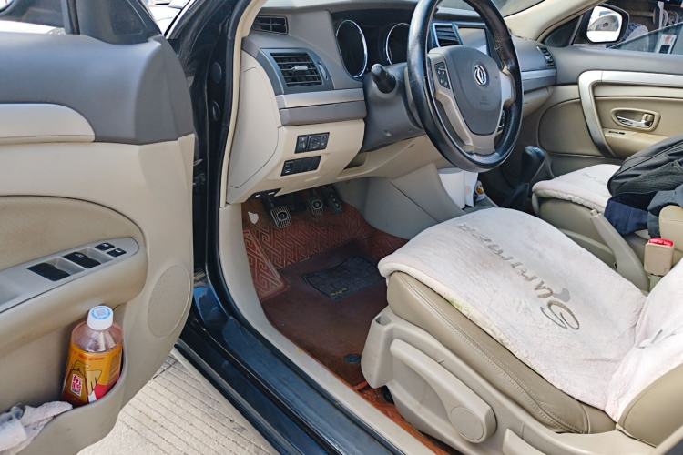 Used Dongfeng Aeolus A60 2014 1.6L Manual Luxury Model