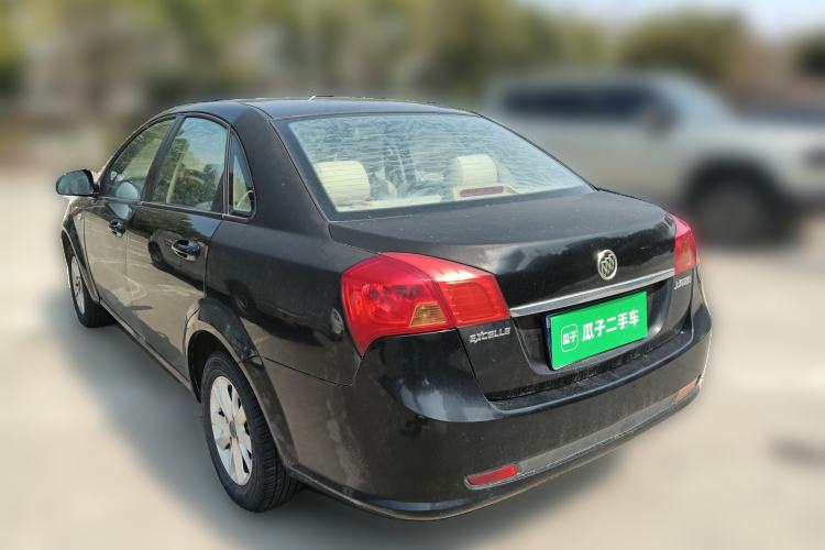 Used Buick Excelle 2013 1.5L Automatic Classic Model
