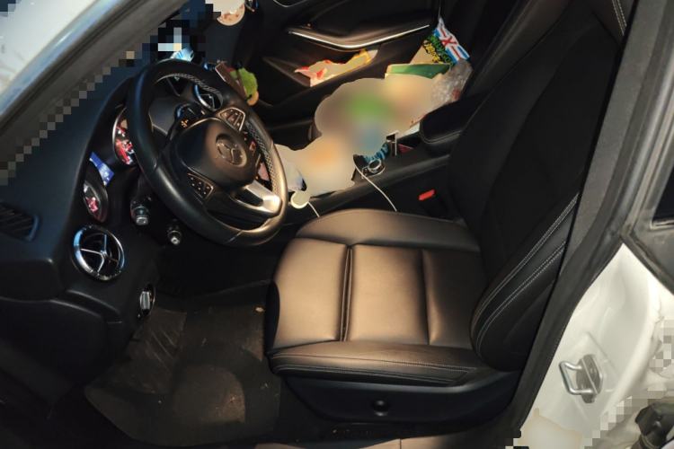 Used Mercedes-Benz CLA 2016 Facelifted CLA 200 Stylish Edition Left Front Seat