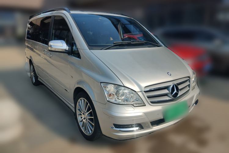 Used Mercedes-Benz Viano 2011 3.5L 125th Anniversary Edition 7 Seats