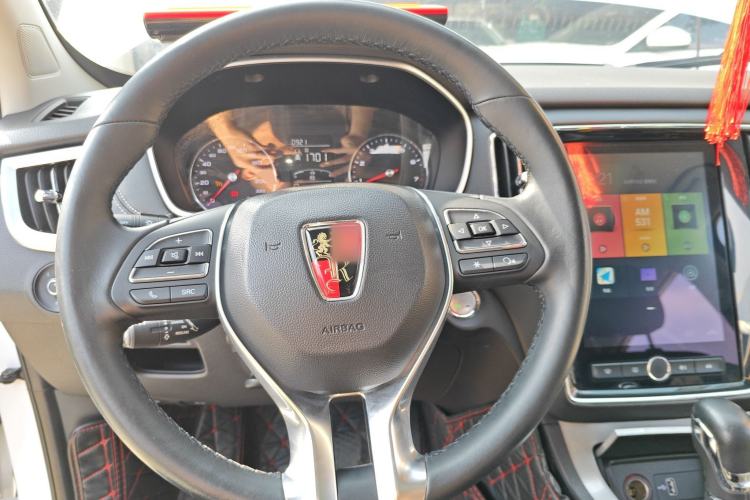 Used Roewe RX5 2019 20T Two-Wheel Drive Automatic 4G Connected Platinum Edition
