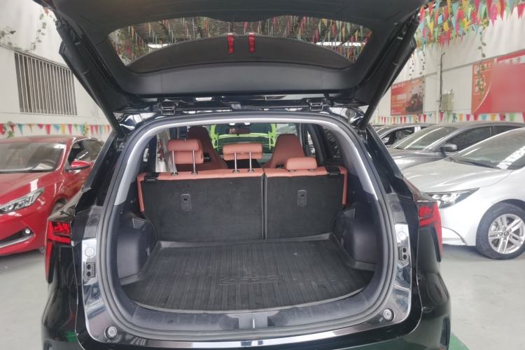 Used CHANGAN CS75 PLUS 2023 3rd Generation 1.5T Automatic Prestige Model Trunk