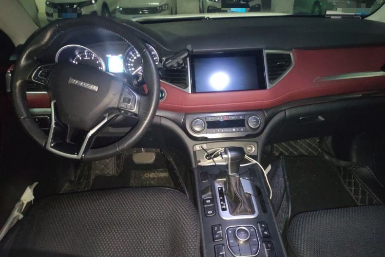 Used Haval H6 Coupe 2019 1.5T Automatic Two-Wheel Drive Ultra-Luxury Smart Connectivity Version China V Emission Standard Center Console