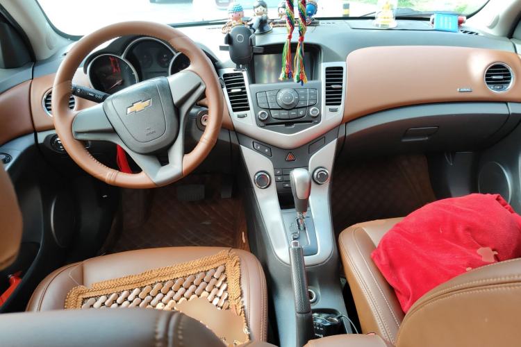 Used Chevrolet Cruze 2012 1.8L SE AT
