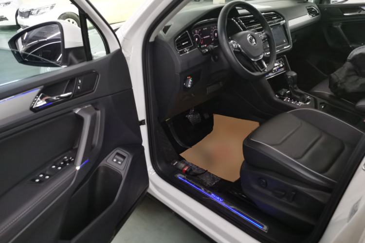 Used Volkswagen Tiguan L New Energy 2021 430 PHEV Plug-in Hybrid Flagship Edition Interior 3