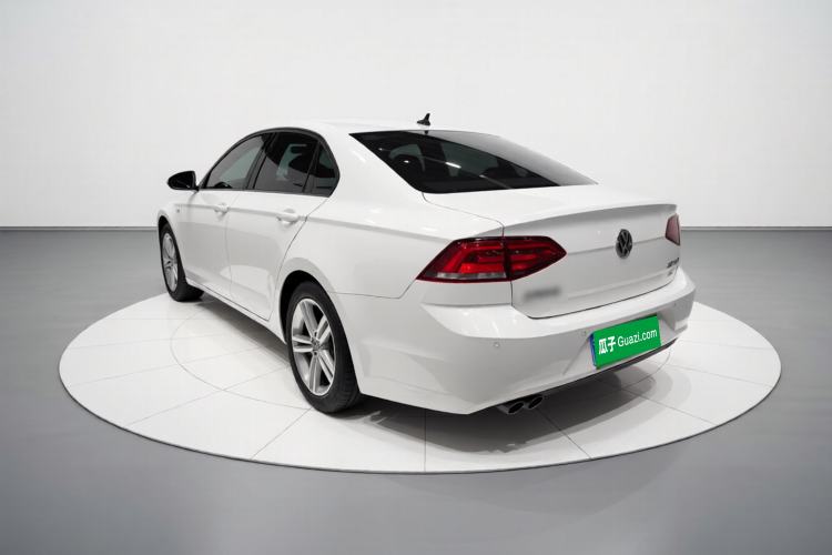 Used Volkswagen Lamando 2018 280TSI DSG Comfort Edition
