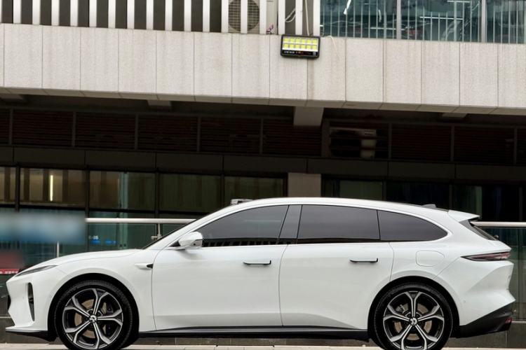 Used Nio ET5T 2024 75kWh Touring
