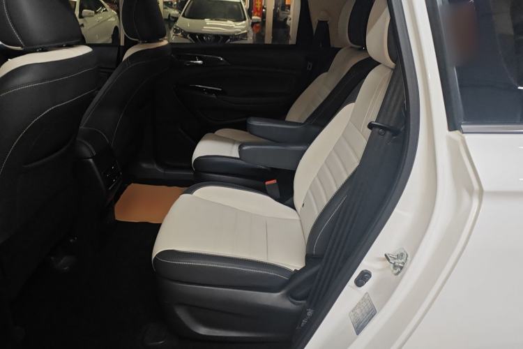 Used Oshan A800 2017 1.5T Automatic ZhiZun Model
