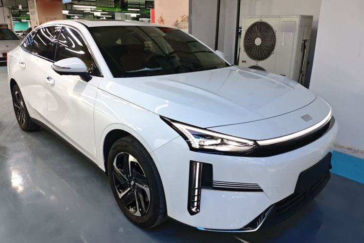 Used Geely Galaxy L6 2025 EM-i 140km Starship Edition
