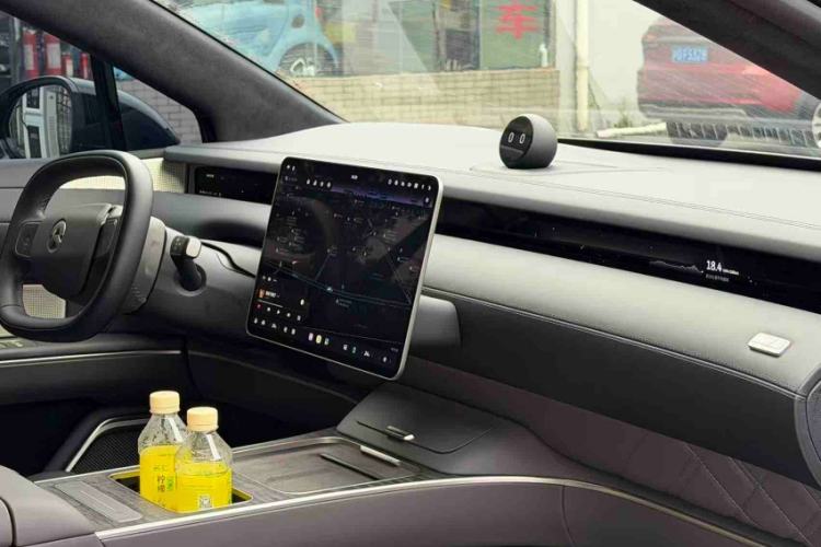 Used Nio ET9 2025 100kWh First-Edition Limited Edition Interior 6