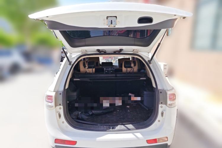 Used Mitsubishi Outlander 2013 2.0L 4x4 Urban Navigation Edition 5 Seats Trunk