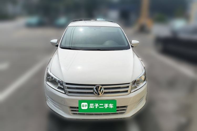 Used Volkswagen Santana 2015 1.6L Manual Fashion Edition Front