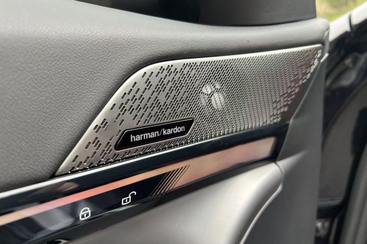 Used BMW i5 2025 eDrive 40L M Sport Package
