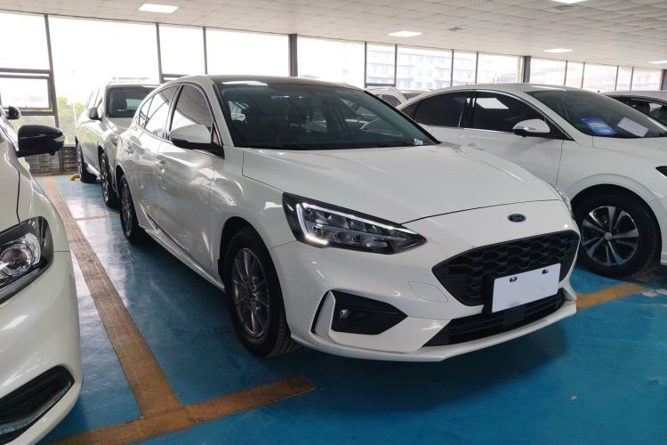 Used Ford Focus 2021 Hatchback EcoBoost 180 Automatic Titanium Edition