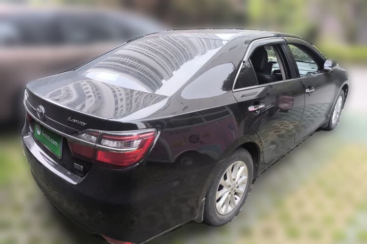 Used Toyota Camry 2016 Dual-Engine 2.5 HG 10th Anniversary Deluxe Navigation Edition