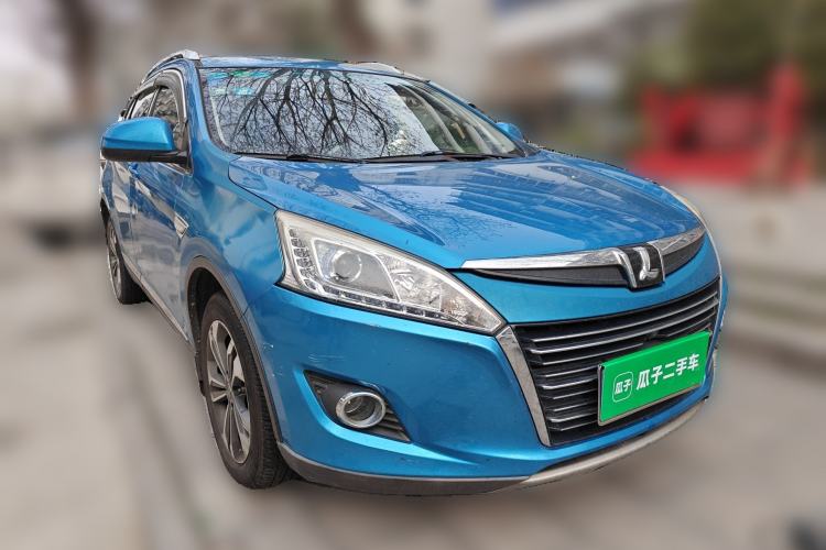 Used Luxgen U6 SUV 2015 1.8T Fashion Edition Front Right 45 Deg