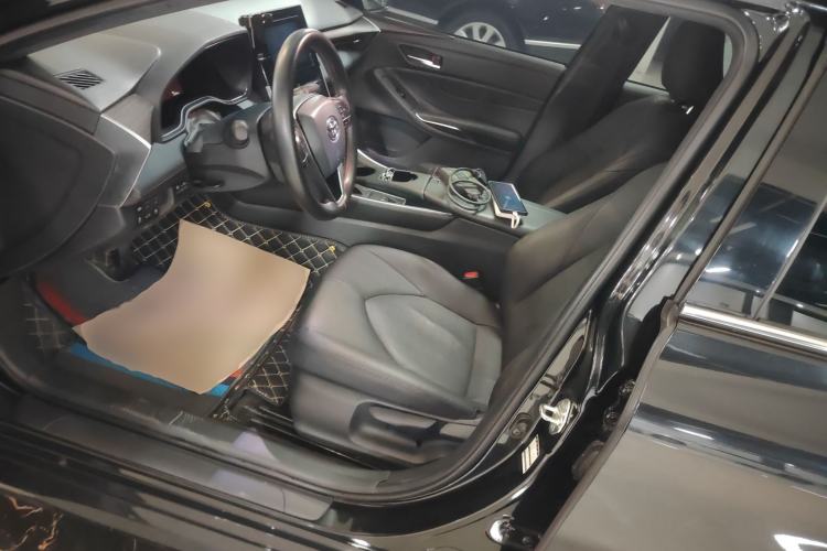 Used Toyota Avalon 2022 2.0L Ambition Edition
