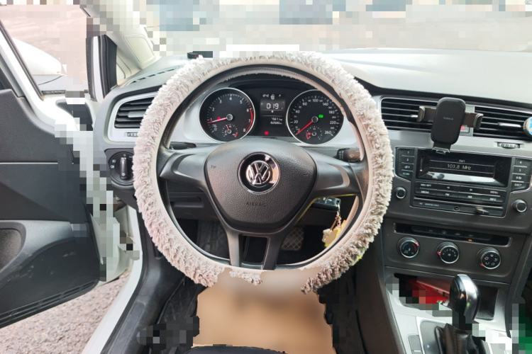 Used Volkswagen Golf 2014 1.6L Automatic Fashion Model
