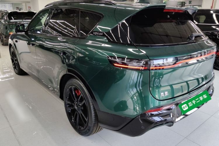 Used VOYAH FREE 2025 318 259 km All-Wheel-Drive Exploration Edition
