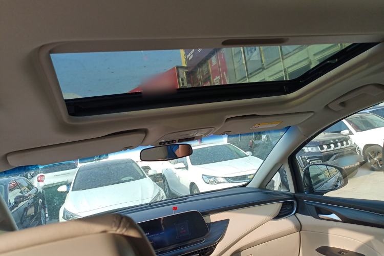 Used Buick GL8 2023 ES Lu Zun Comfort Model Headliner