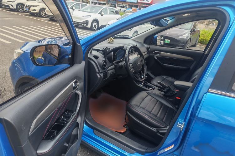 Used Cowin V3 2016 1.5L Automatic SmartConnect II Navigation Edition
