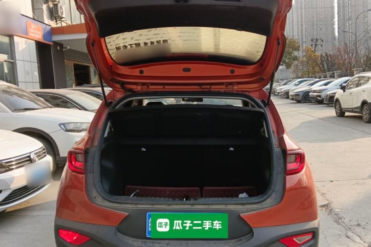 Used Kia kx1 Stonic 2021 1.4L CVT Sunroof Model Trunk