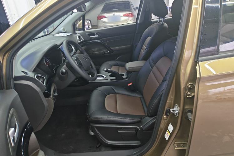 Used GAC Trumpchi GS4 2015 200T G-DCT Elite Edition Left Front Seat