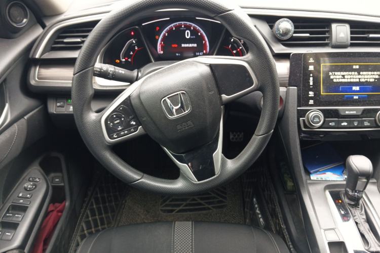 Used Honda Civic 2019 220TURBO CVT Dynamic Edition China VI Emission Standard Steering Wheel