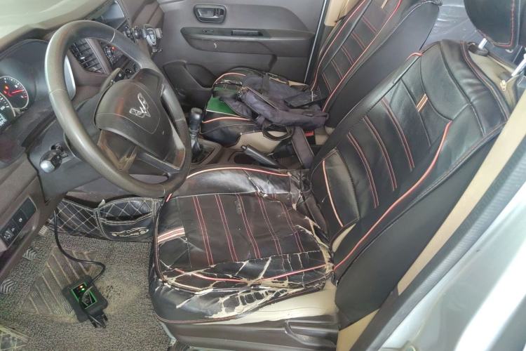 Used Wuling Hongguang V 2019 1.5L Enjoyment Version China VI LAR