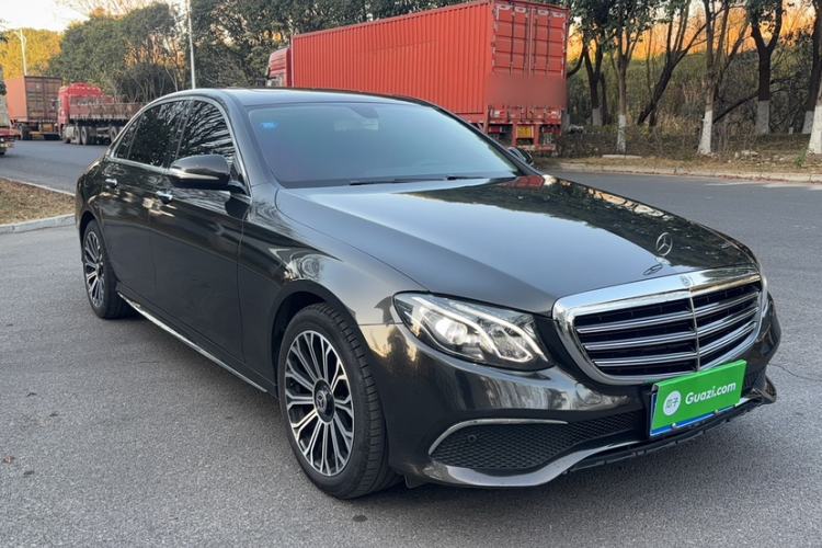 Used Mercedes-Benz E-Class 2018 Facelift E 200 L Sport 4MATIC