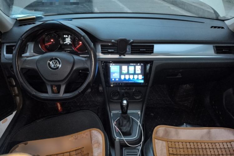 Used Volkswagen Bora 2017 1.6L Automatic Fashion Model