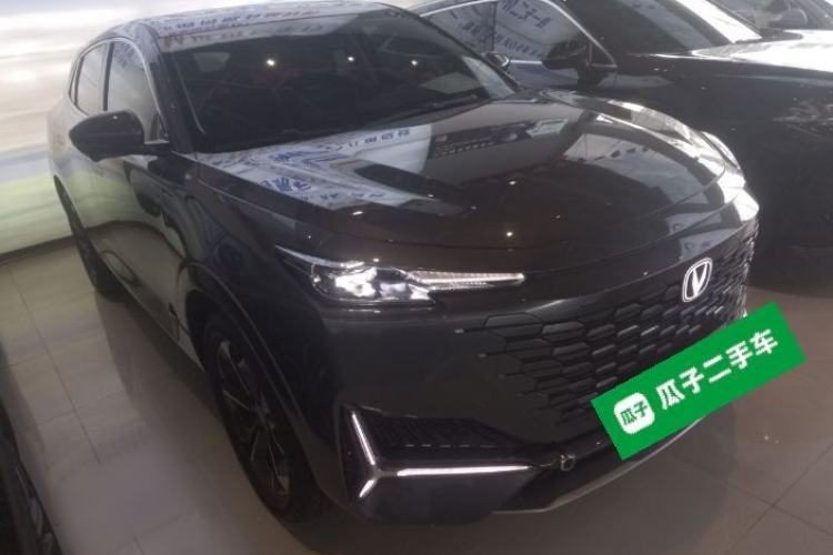 Used CHANGAN UNI-K iDD 2023 Zhidian iDD 1.5T 135km Smart & Fun Model Exterior 2