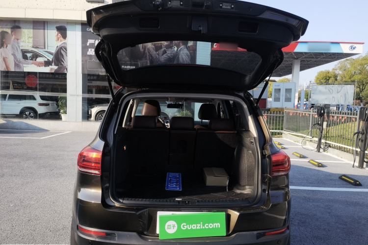 Used Volkswagen Tiguan L 2013 1.8TSI Automatic Two-Wheel Drive Luxury Model
