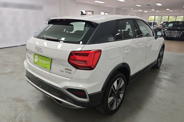 Used Audi Q2L 2024 35TFSI Fashionable and Elegant Version Rear Right 45 Deg