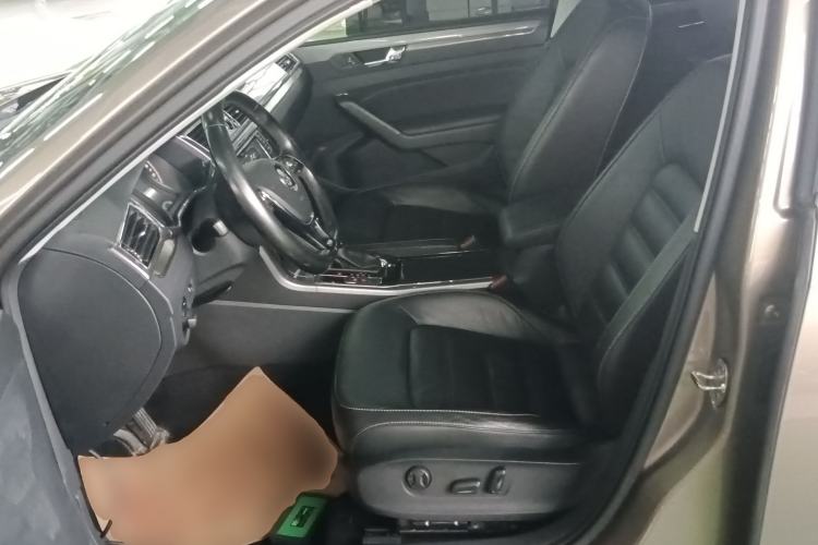 Used Volkswagen Passat 2016 330TSI DSG Luxury Edition