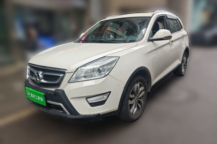 Used BAIC Senova X65 2015 2.0T Automatic Elite Model