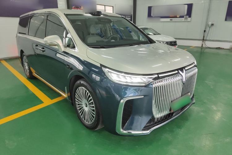 Used VOYAH Dream 2025 PHEV Four-Wheel-Drive Flagship Version – Qiankun Edition Exterior 1
