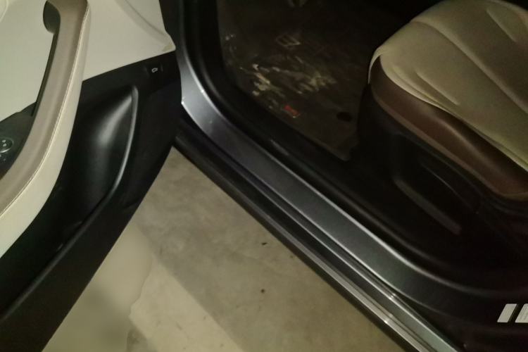 Used BYD Qin PLUS 2024 HONOR Edition DM-i 55KM Leading Model
