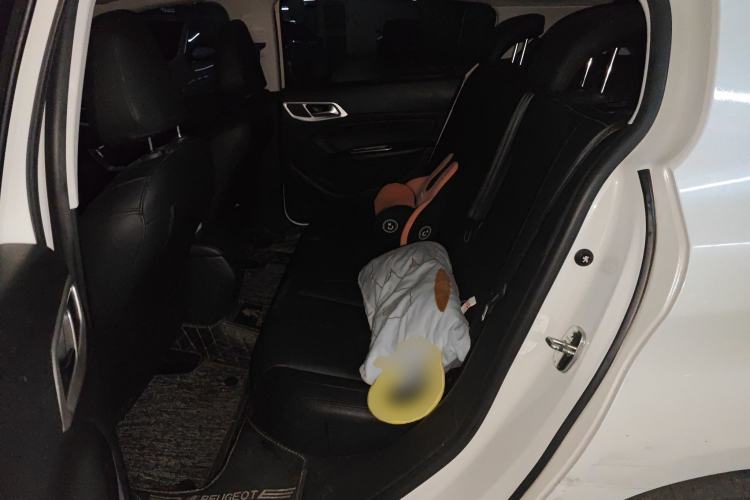 Used Peugeot 308S 2015 1.2T Automatic Jingchi Edition Left Rear Seat