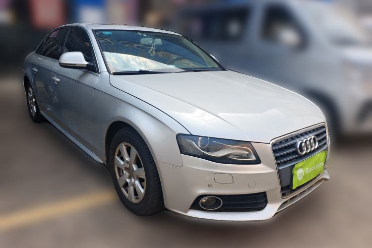 Used Audi A4L 2012 2.0 TFSI automatic standard version