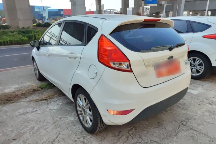 Used Ford Fiesta 2013 Hatchback 1.5L Automatic Fashion Edition
