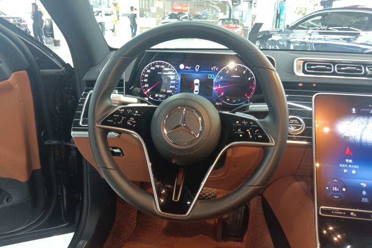 Used Mercedes-Benz S-Class 2024 Restyled S 400 L Business Version
