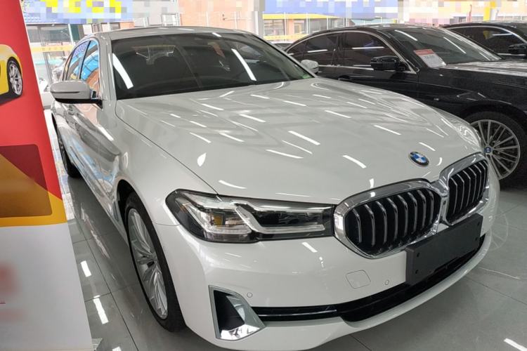 Used BMW 5 Series 2022 Second Facelift 530Li Luxury Edition Premium Package
