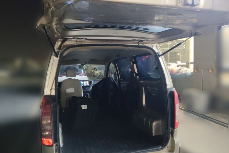 Used Wuling Hongguang V 2022 1.5L Jingqu Version Hydraulic Power Steering LAR